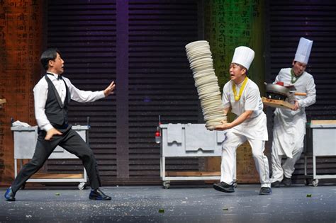 Theater review: Energetic joy of ‘Cookin” makes an appetizing show for an all-ages audience
